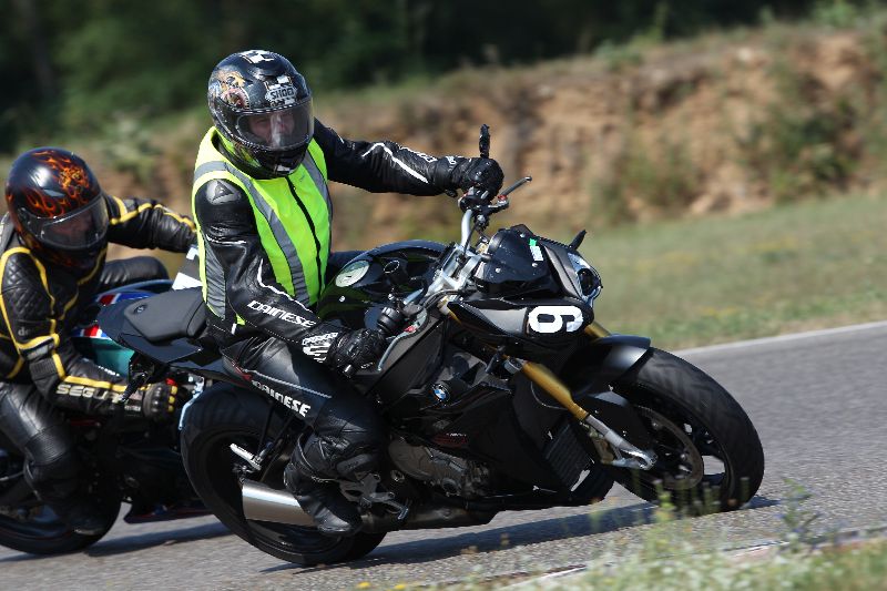 Archiv-2018/44 06.08.2018 Dunlop Moto Ride and Test Day  ADR/Strassenfahrer-Sportfahrer grün/9